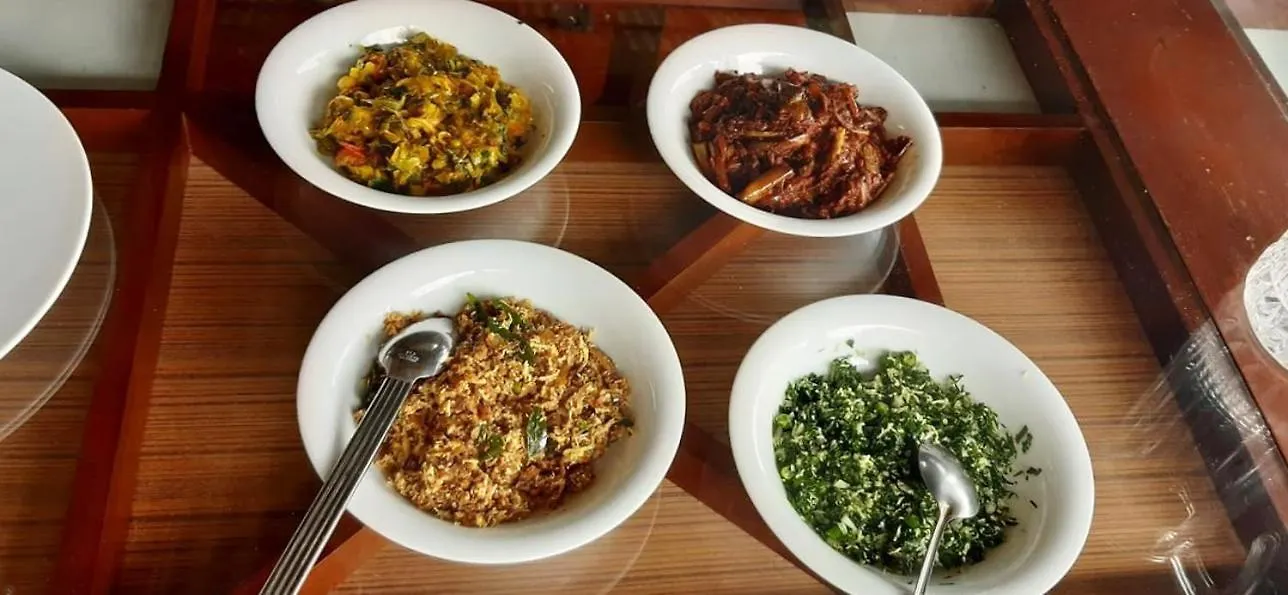 Deer Point Hotel 康提