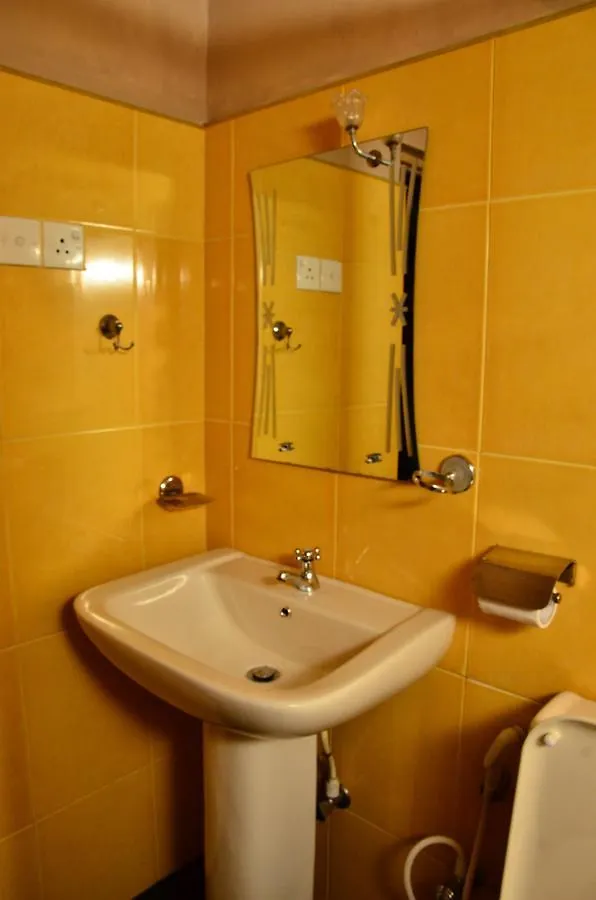 Deer Point Hotel 康提 3*,  斯里兰卡